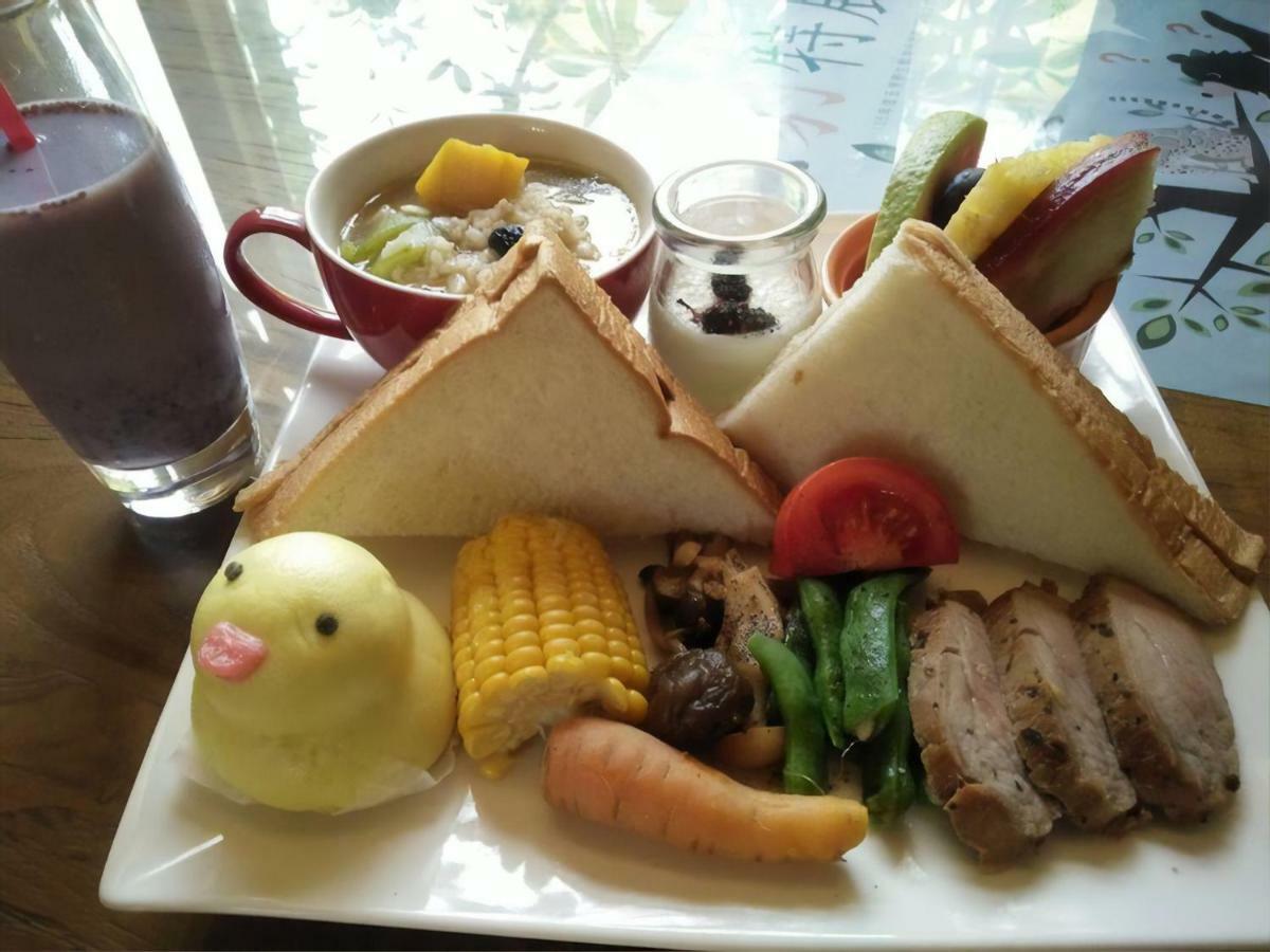 依比鴨鴨水岸會館 Ducking House Bed & Breakfast Ruisui Ngoại thất bức ảnh